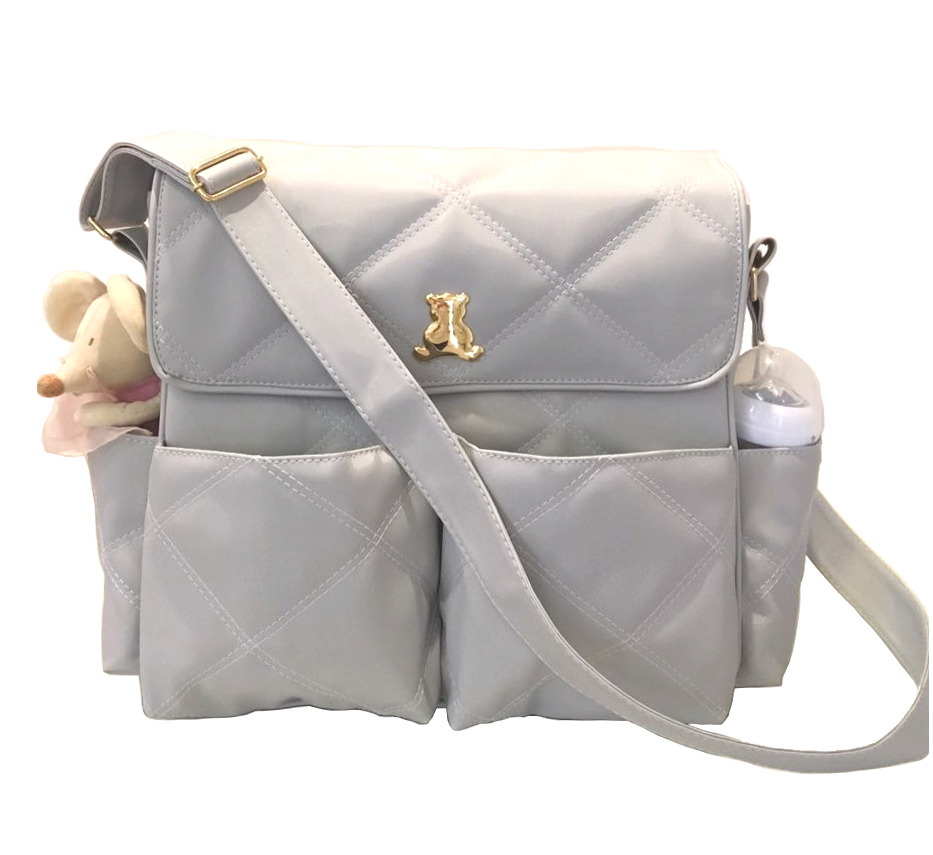 Bolsa maternidade com alça de transpassar na cor cinza